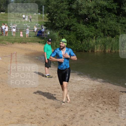 21.06.2026 - 29. Vierlanden-Triathlon Andreas Tolksdorf http://msf.ph/oto/9853104 21.06.2026 08:37:39 Schwimmen 36 meine-sportfotos.de