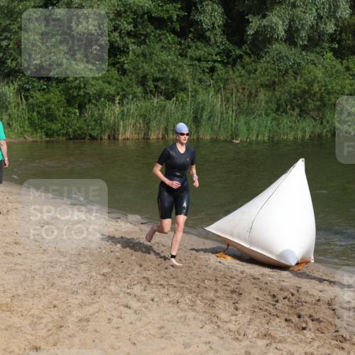 21.06.2026 - 29. Vierlanden-Triathlon Andreas Tolksdorf http://msf.ph/oto/9853117 21.06.2026 08:37:47 Schwimmen 37 meine-sportfotos.de