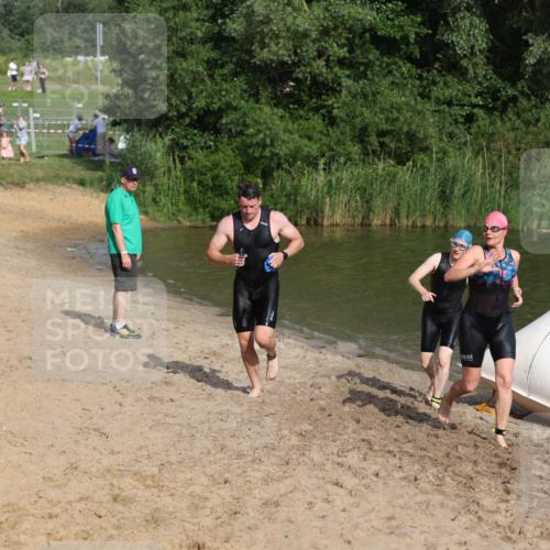 21.06.2026 - 29. Vierlanden-Triathlon Andreas Tolksdorf http://msf.ph/oto/9853157 21.06.2026 08:38:02 Schwimmen 13, 37 meine-sportfotos.de