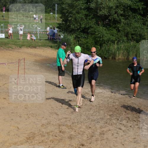 21.06.2026 - 29. Vierlanden-Triathlon Andreas Tolksdorf http://msf.ph/oto/9853196 21.06.2026 08:38:25 Schwimmen 12, 57 meine-sportfotos.de
