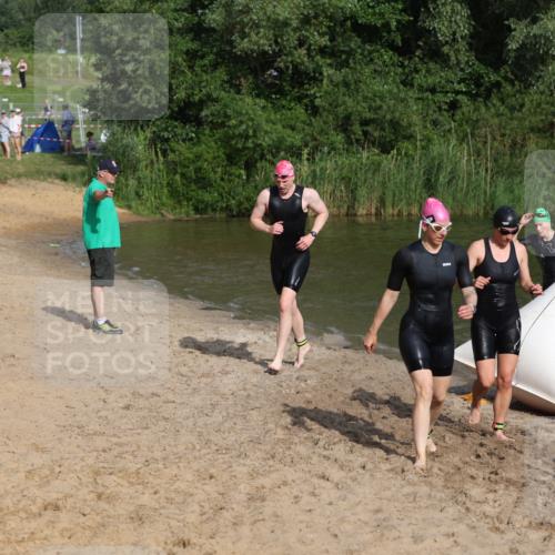 21.06.2026 - 29. Vierlanden-Triathlon Andreas Tolksdorf http://msf.ph/oto/9853253 21.06.2026 08:38:55 Schwimmen 61, 82 meine-sportfotos.de