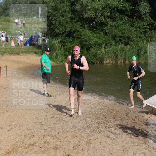 21.06.2026 - 29. Vierlanden-Triathlon Andreas Tolksdorf http://msf.ph/oto/9853275 21.06.2026 08:38:56 Schwimmen 61, 82 meine-sportfotos.de