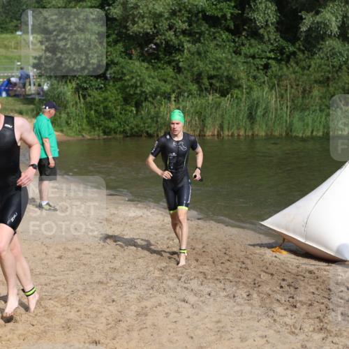 21.06.2026 - 29. Vierlanden-Triathlon Andreas Tolksdorf http://msf.ph/oto/9853283 21.06.2026 08:38:58 Schwimmen 10, 61, 82 meine-sportfotos.de
