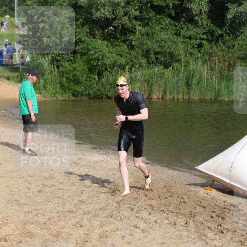 21.06.2026 - 29. Vierlanden-Triathlon Andreas Tolksdorf http://msf.ph/oto/9853290 21.06.2026 08:39:06 Schwimmen 10 meine-sportfotos.de