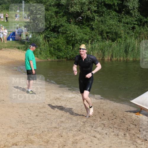 21.06.2026 - 29. Vierlanden-Triathlon Andreas Tolksdorf http://msf.ph/oto/9853292 21.06.2026 08:39:06 Schwimmen 10 meine-sportfotos.de