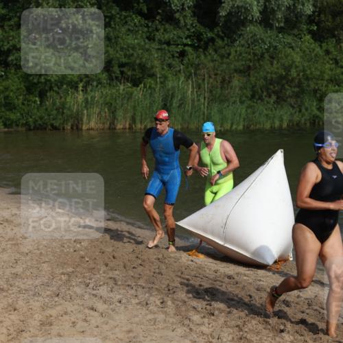 21.06.2026 - 29. Vierlanden-Triathlon Andreas Tolksdorf http://msf.ph/oto/9853317 21.06.2026 08:39:17 Schwimmen 32, 155, 166, 212 meine-sportfotos.de