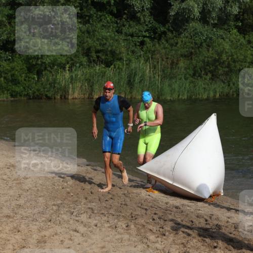 21.06.2026 - 29. Vierlanden-Triathlon Andreas Tolksdorf http://msf.ph/oto/9853320 21.06.2026 08:39:18 Schwimmen 32, 155, 166, 212 meine-sportfotos.de