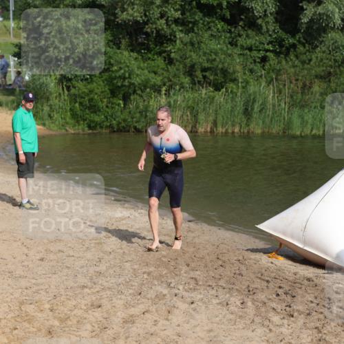 21.06.2026 - 29. Vierlanden-Triathlon Andreas Tolksdorf http://msf.ph/oto/9853357 21.06.2026 08:39:28 Schwimmen 3, 106, 155 meine-sportfotos.de