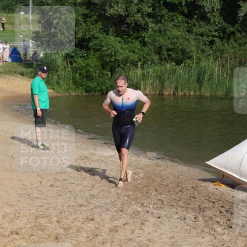 21.06.2026 - 29. Vierlanden-Triathlon Andreas Tolksdorf http://msf.ph/oto/9853362 21.06.2026 08:39:28 Schwimmen 3, 106, 155 meine-sportfotos.de