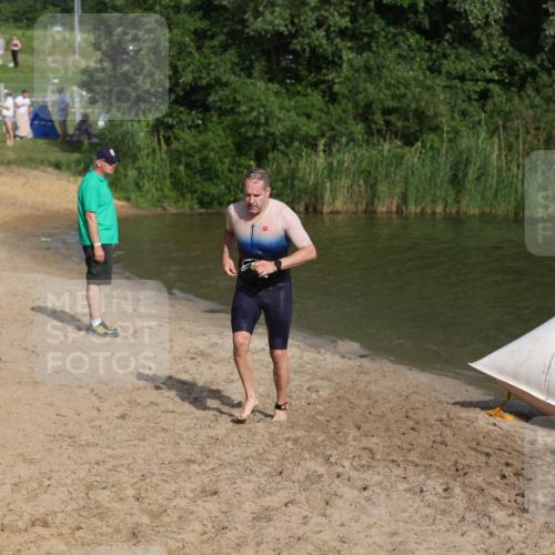 21.06.2026 - 29. Vierlanden-Triathlon Andreas Tolksdorf http://msf.ph/oto/9853365 21.06.2026 08:39:29 Schwimmen 3, 106 meine-sportfotos.de