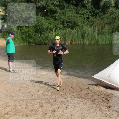 21.06.2026 - 29. Vierlanden-Triathlon Andreas Tolksdorf http://msf.ph/oto/9853443 21.06.2026 08:40:03 Schwimmen 7, 21, 55, 78, 109 meine-sportfotos.de
