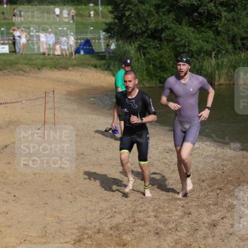 21.06.2026 - 29. Vierlanden-Triathlon Andreas Tolksdorf http://msf.ph/oto/9853460 21.06.2026 08:40:09 Schwimmen 21, 51, 55, 78, 109 meine-sportfotos.de