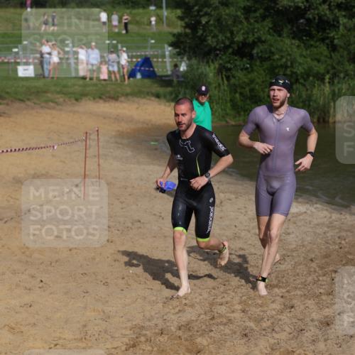 21.06.2026 - 29. Vierlanden-Triathlon Andreas Tolksdorf http://msf.ph/oto/9853463 21.06.2026 08:40:09 Schwimmen 21, 51, 55, 78, 109 meine-sportfotos.de