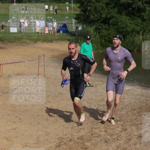 21.06.2026 - 29. Vierlanden-Triathlon Andreas Tolksdorf http://msf.ph/oto/9853465 21.06.2026 08:40:10 Schwimmen 51, 55, 78, 109 meine-sportfotos.de
