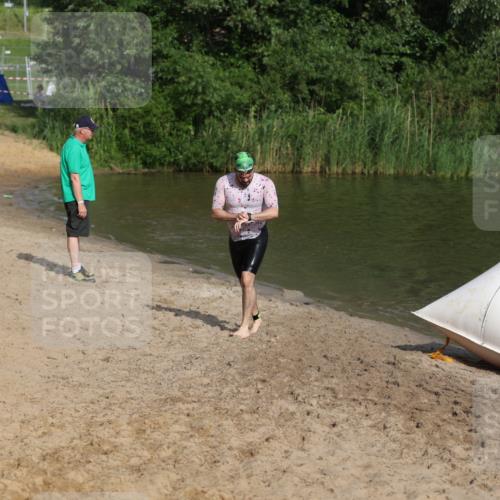 21.06.2026 - 29. Vierlanden-Triathlon Andreas Tolksdorf http://msf.ph/oto/9853496 21.06.2026 08:40:44 Schwimmen 18, 164 meine-sportfotos.de