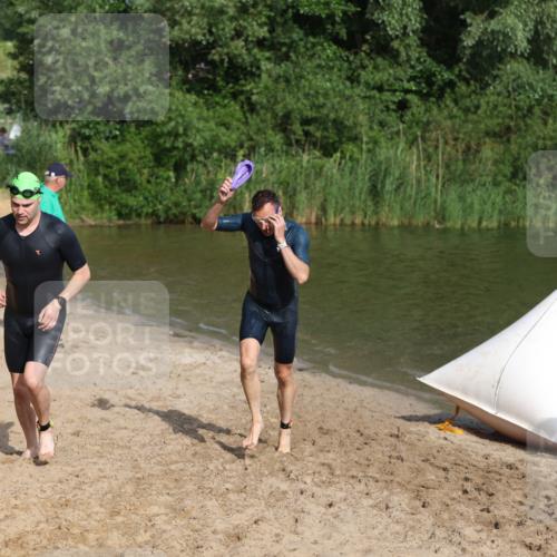 21.06.2026 - 29. Vierlanden-Triathlon Andreas Tolksdorf http://msf.ph/oto/9853542 21.06.2026 08:41:03 Schwimmen 99, 129, 132 meine-sportfotos.de