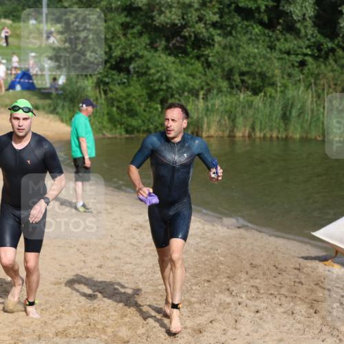 21.06.2026 - 29. Vierlanden-Triathlon Andreas Tolksdorf http://msf.ph/oto/9853546 21.06.2026 08:41:04 Schwimmen 99, 129, 132 meine-sportfotos.de