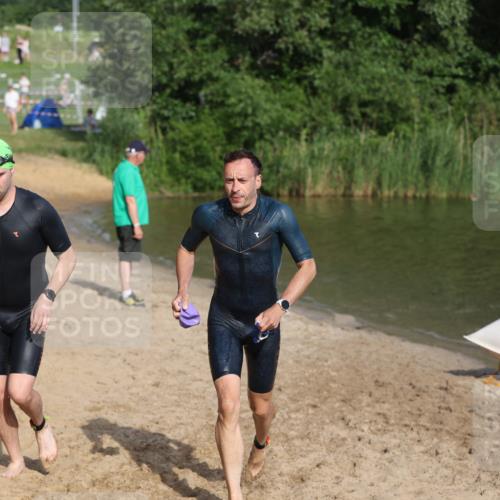 21.06.2026 - 29. Vierlanden-Triathlon Andreas Tolksdorf http://msf.ph/oto/9853550 21.06.2026 08:41:04 Schwimmen 99, 129, 132 meine-sportfotos.de