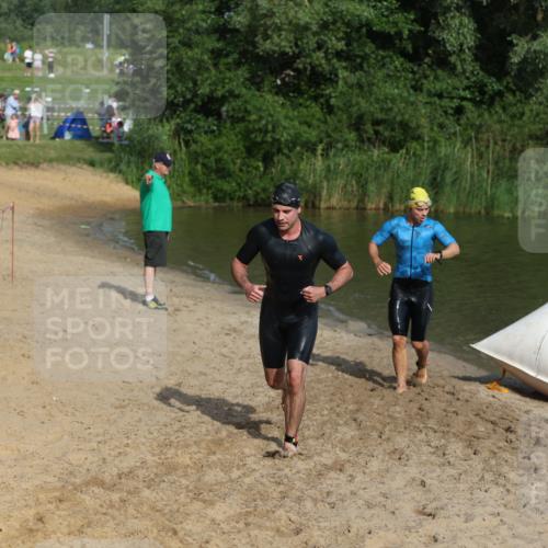 21.06.2026 - 29. Vierlanden-Triathlon Andreas Tolksdorf http://msf.ph/oto/9853687 21.06.2026 08:43:40 Schwimmen 42, 44, 88, 108, 154, 197 meine-sportfotos.de