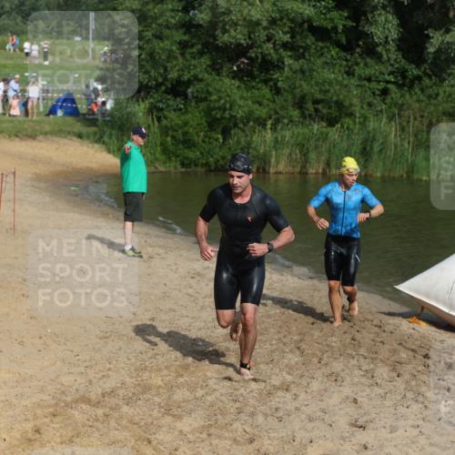 21.06.2026 - 29. Vierlanden-Triathlon Andreas Tolksdorf http://msf.ph/oto/9853688 21.06.2026 08:43:40 Schwimmen 42, 44, 88, 108, 154, 197 meine-sportfotos.de
