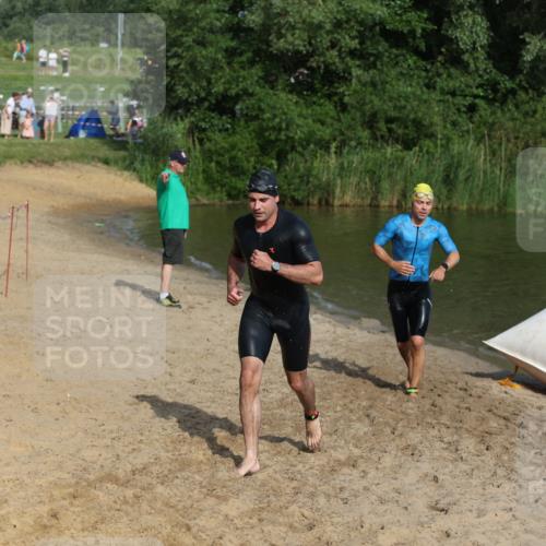 21.06.2026 - 29. Vierlanden-Triathlon Andreas Tolksdorf http://msf.ph/oto/9853692 21.06.2026 08:43:40 Schwimmen 42, 44, 88, 108, 154, 197 meine-sportfotos.de