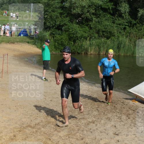 21.06.2026 - 29. Vierlanden-Triathlon Andreas Tolksdorf http://msf.ph/oto/9853693 21.06.2026 08:43:40 Schwimmen 42, 44, 88, 108, 154, 197 meine-sportfotos.de