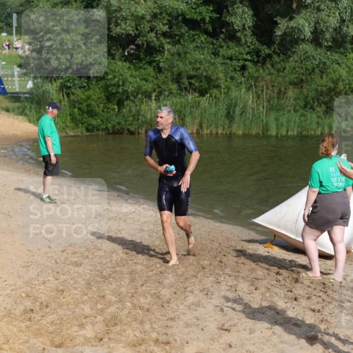 21.06.2026 - 29. Vierlanden-Triathlon Andreas Tolksdorf http://msf.ph/oto/9853856 21.06.2026 08:44:51 Schwimmen 184 meine-sportfotos.de