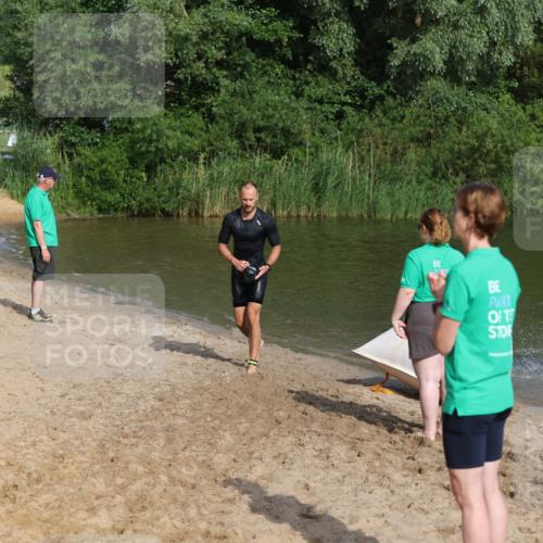 21.06.2026 - 29. Vierlanden-Triathlon Andreas Tolksdorf http://msf.ph/oto/9853861 21.06.2026 08:45:13 Schwimmen 69, 219 meine-sportfotos.de