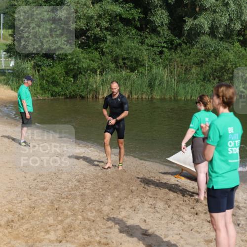 21.06.2026 - 29. Vierlanden-Triathlon Andreas Tolksdorf http://msf.ph/oto/9853865 21.06.2026 08:45:13 Schwimmen 69, 219 meine-sportfotos.de