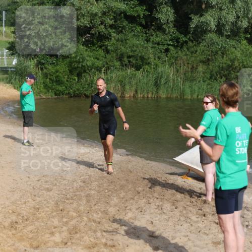 21.06.2026 - 29. Vierlanden-Triathlon Andreas Tolksdorf http://msf.ph/oto/9853875 21.06.2026 08:45:13 Schwimmen 69, 219 meine-sportfotos.de