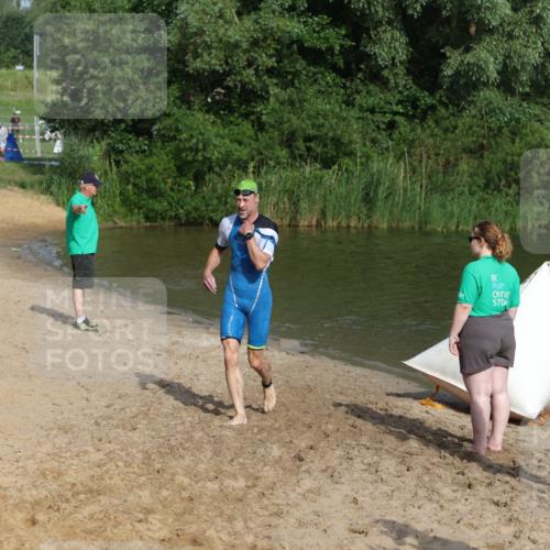 21.06.2026 - 29. Vierlanden-Triathlon Andreas Tolksdorf http://msf.ph/oto/9853930 21.06.2026 08:45:45 Schwimmen 89, 141, 147, 165 meine-sportfotos.de
