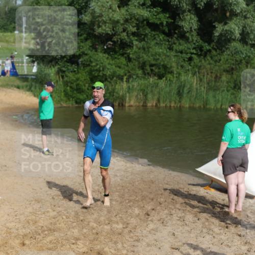 21.06.2026 - 29. Vierlanden-Triathlon Andreas Tolksdorf http://msf.ph/oto/9853940 21.06.2026 08:45:46 Schwimmen 89, 141, 147, 165 meine-sportfotos.de