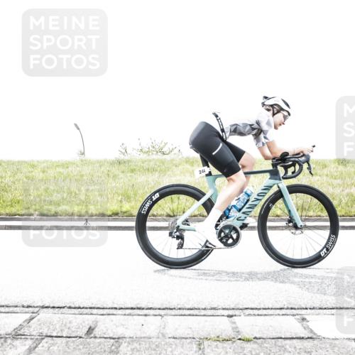 21.06.2026 - 29. Vierlanden-Triathlon H.Heesch http://msf.ph/oto/9853960 21.06.2026 10:29:12 Radfahren 16, 244, 247, 494, 603 meine-sportfotos.de