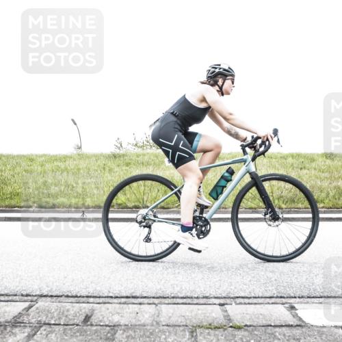 21.06.2026 - 29. Vierlanden-Triathlon H.Heesch http://msf.ph/oto/9853976 21.06.2026 10:29:35 Radfahren 15, 516, 519, 524, 581, 605 meine-sportfotos.de