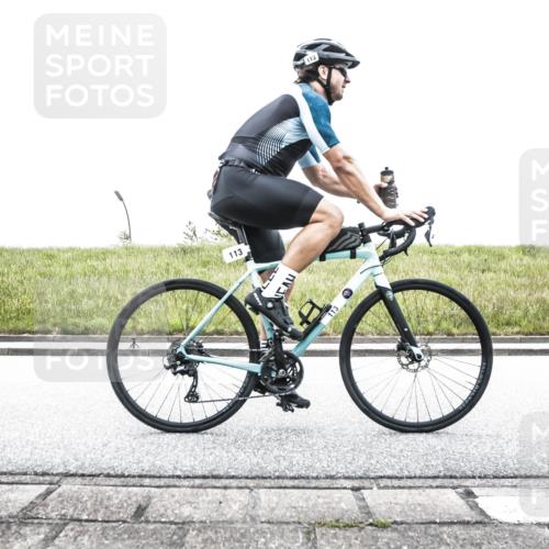 21.06.2026 - 29. Vierlanden-Triathlon H.Heesch http://msf.ph/oto/9853985 21.06.2026 10:29:53 Radfahren 22, 113, 492, 518, 548, 571 meine-sportfotos.de