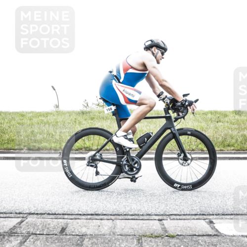 21.06.2026 - 29. Vierlanden-Triathlon H.Heesch http://msf.ph/oto/9854015 21.06.2026 10:30:42 Radfahren 158, 192, 307, 366, 512, 579 meine-sportfotos.de
