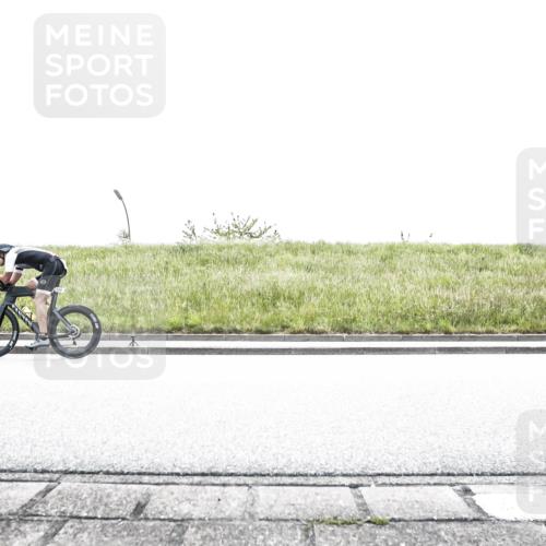 21.06.2026 - 29. Vierlanden-Triathlon H.Heesch http://msf.ph/oto/9854022 21.06.2026 10:30:55 Radfahren 142, 174, 175, 294, 314, 360, 523, 534, 559, 580, 586 meine-sportfotos.de