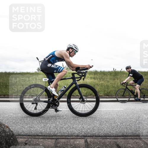 21.06.2026 - 29. Vierlanden-Triathlon H.Heesch http://msf.ph/oto/9854079 21.06.2026 12:06:11 Radfahren 248, 264, 706, 752, 829, 913, 919, 941, 954, 956, 957, 963, 965, 966, 972, 975 meine-sportfotos.de
