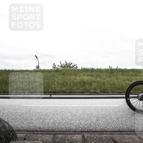 21.06.2026 - 29. Vierlanden-Triathlon H.Heesch http://msf.ph/oto/9854095 21.06.2026 12:06:31 Radfahren 754, 833, 909, 920, 959, 970, 971 meine-sportfotos.de