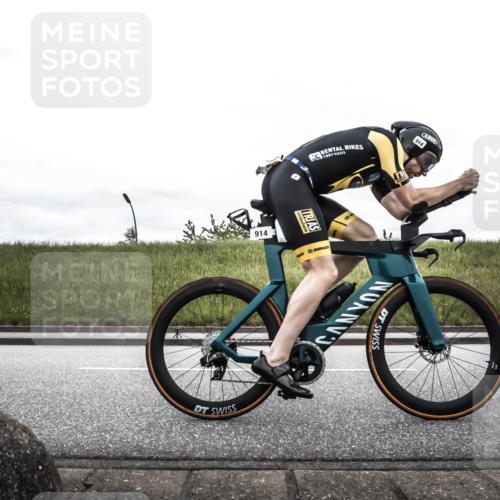 21.06.2026 - 29. Vierlanden-Triathlon H.Heesch http://msf.ph/oto/9854104 21.06.2026 12:06:49 Radfahren 281, 771, 786, 834, 856, 861, 889, 911, 914, 947, 951, 974 meine-sportfotos.de