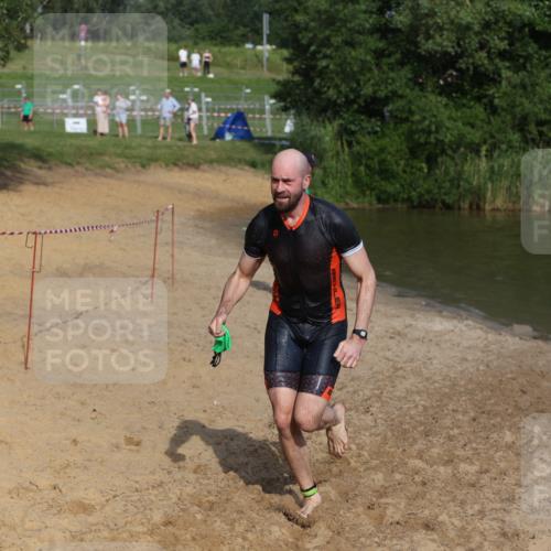 21.06.2026 - 29. Vierlanden-Triathlon Andreas Tolksdorf http://msf.ph/oto/9854160 21.06.2026 08:46:40 Schwimmen 159, 220 meine-sportfotos.de