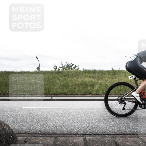 21.06.2026 - 29. Vierlanden-Triathlon H.Heesch http://msf.ph/oto/9854192 21.06.2026 12:08:20 Radfahren 793, 854, 865, 916, 936, 948, 949, 973 meine-sportfotos.de