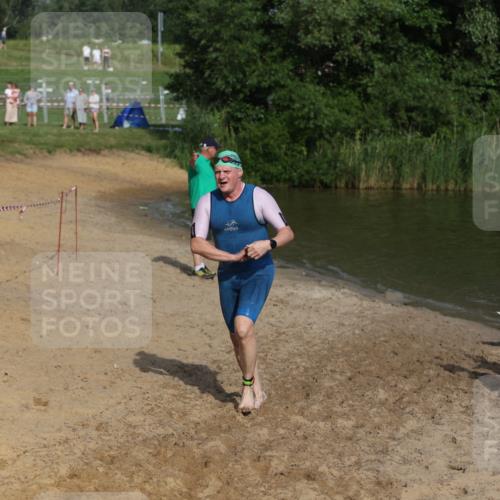 21.06.2026 - 29. Vierlanden-Triathlon Andreas Tolksdorf http://msf.ph/oto/9854213 21.06.2026 08:46:45 Schwimmen 135, 220 meine-sportfotos.de