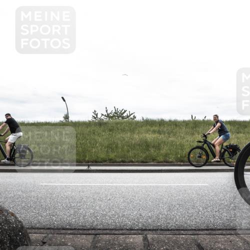 21.06.2026 - 29. Vierlanden-Triathlon H.Heesch http://msf.ph/oto/9854215 21.06.2026 12:09:29 Radfahren 872, 961 meine-sportfotos.de