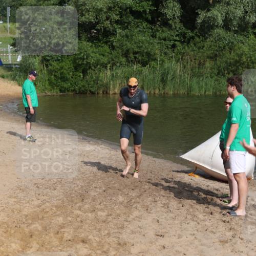21.06.2026 - 29. Vierlanden-Triathlon Andreas Tolksdorf http://msf.ph/oto/9854232 21.06.2026 08:46:51 Schwimmen 135, 220 meine-sportfotos.de