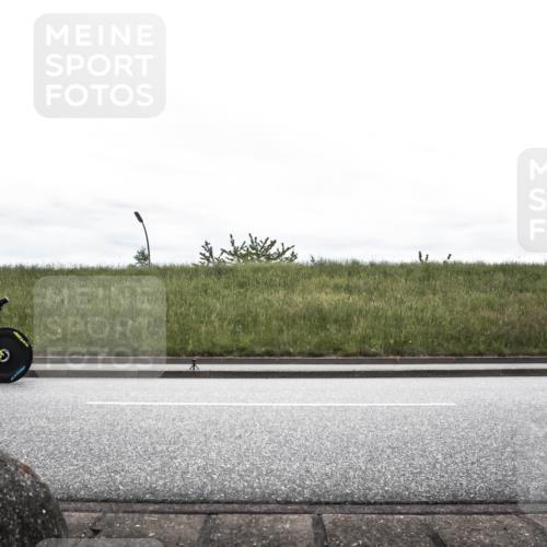 21.06.2026 - 29. Vierlanden-Triathlon H.Heesch http://msf.ph/oto/9854243 21.06.2026 12:10:56 Radfahren 237, 787, 814, 841, 853, 968 meine-sportfotos.de