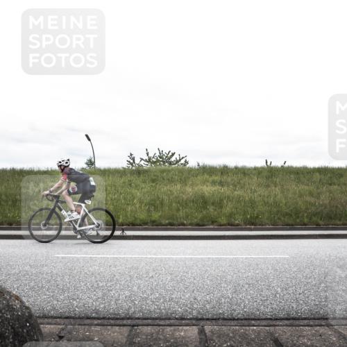 21.06.2026 - 29. Vierlanden-Triathlon H.Heesch http://msf.ph/oto/9854247 21.06.2026 12:11:15 Radfahren 740 meine-sportfotos.de