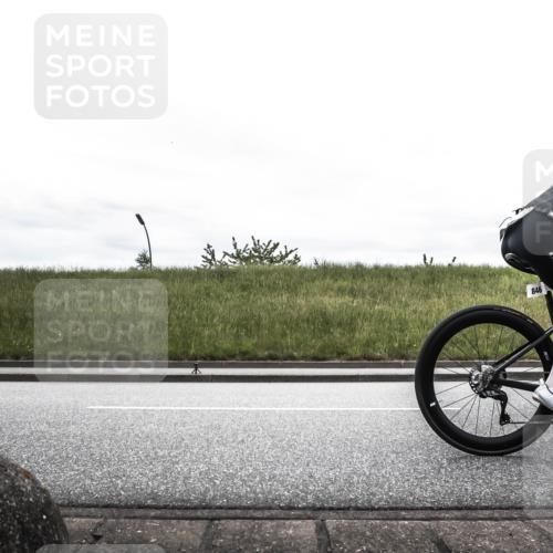 21.06.2026 - 29. Vierlanden-Triathlon H.Heesch http://msf.ph/oto/9854252 21.06.2026 12:11:33 Radfahren 230, 846, 859, 870 meine-sportfotos.de