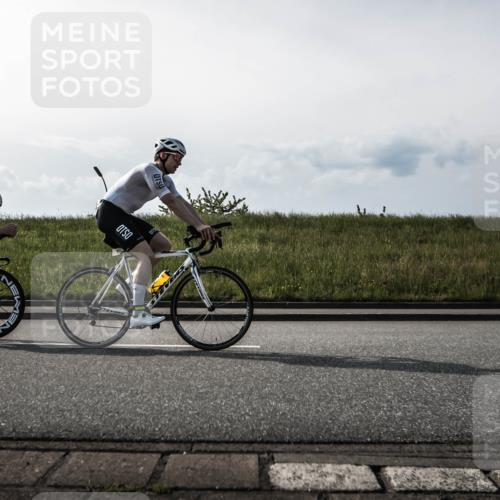 21.06.2026 - 29. Vierlanden-Triathlon H.Heesch http://msf.ph/oto/9854264 21.06.2026 08:51:05 Radfahren 7, 210 meine-sportfotos.de