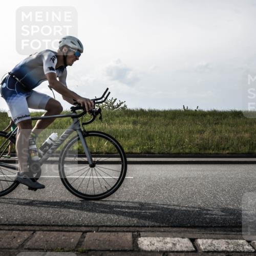 21.06.2026 - 29. Vierlanden-Triathlon H.Heesch http://msf.ph/oto/9854348 21.06.2026 08:58:25 Radfahren 25, 175 meine-sportfotos.de